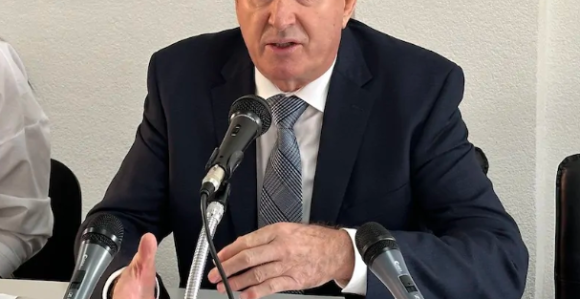 Papoviću oduzet mandat - obavlja duple funkcije