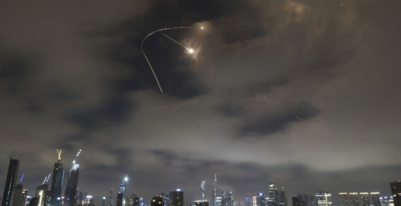 Iran i Izrael izveli nove napade rano jutros