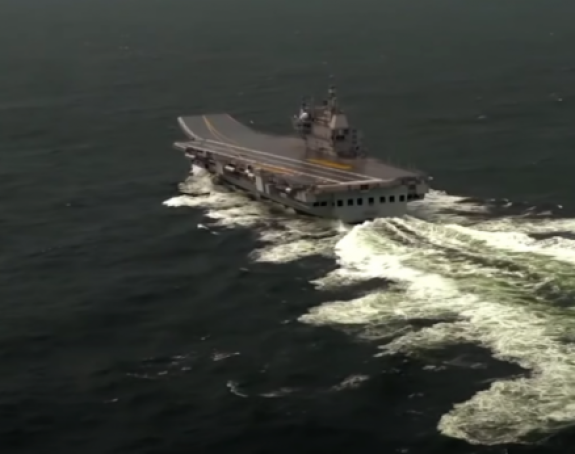 SAD rasporedile pet razarača u Sredozemno more