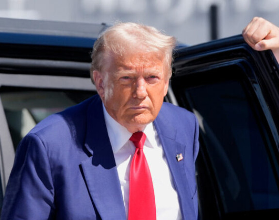 Oglasio se Donald Tramp nakon napada na Iran