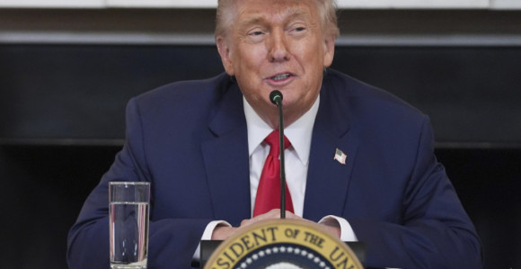 Ako režim ne može da napravi Iran velikim treba ga mijenjati