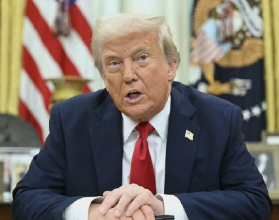 Трамп држи састанак са тимом за националну безбједност