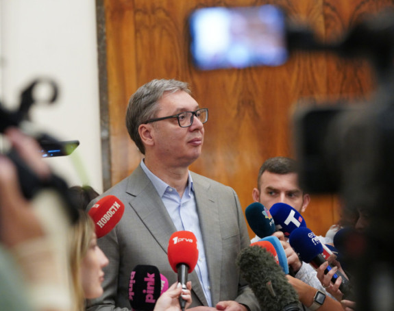 "Притисци и споља и изнутра због обуставе извоза муниције и оружја"