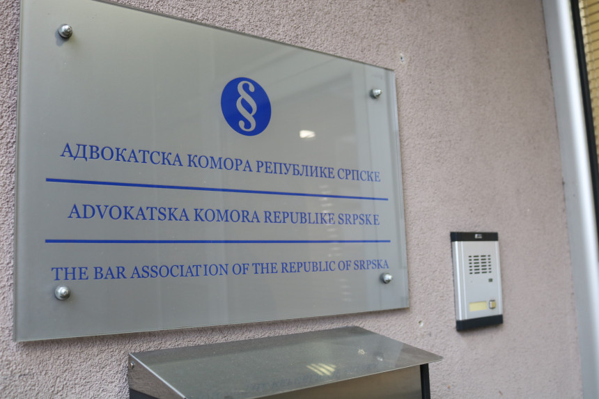 Poništena odluka o različitim naknadama za advokatski ispit