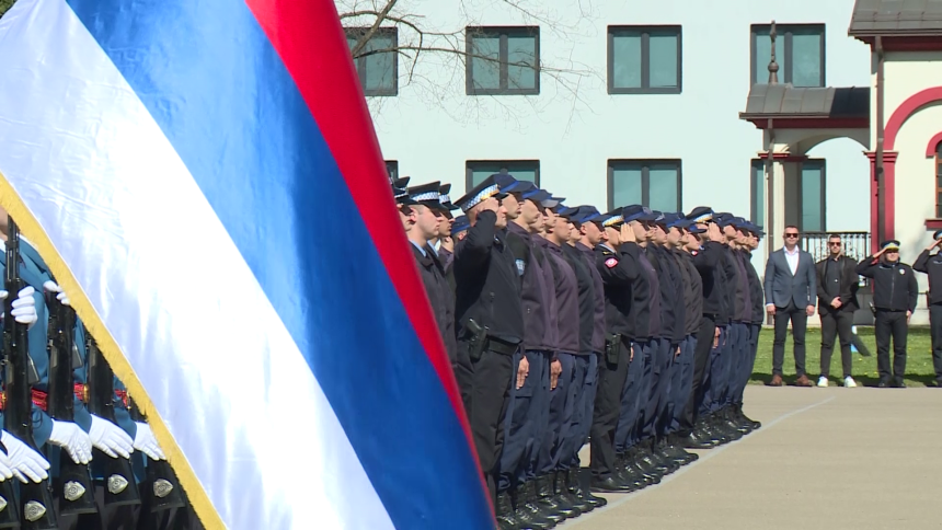 Šta se krije iza namjere vlasti da formira rezervni sastav policije?