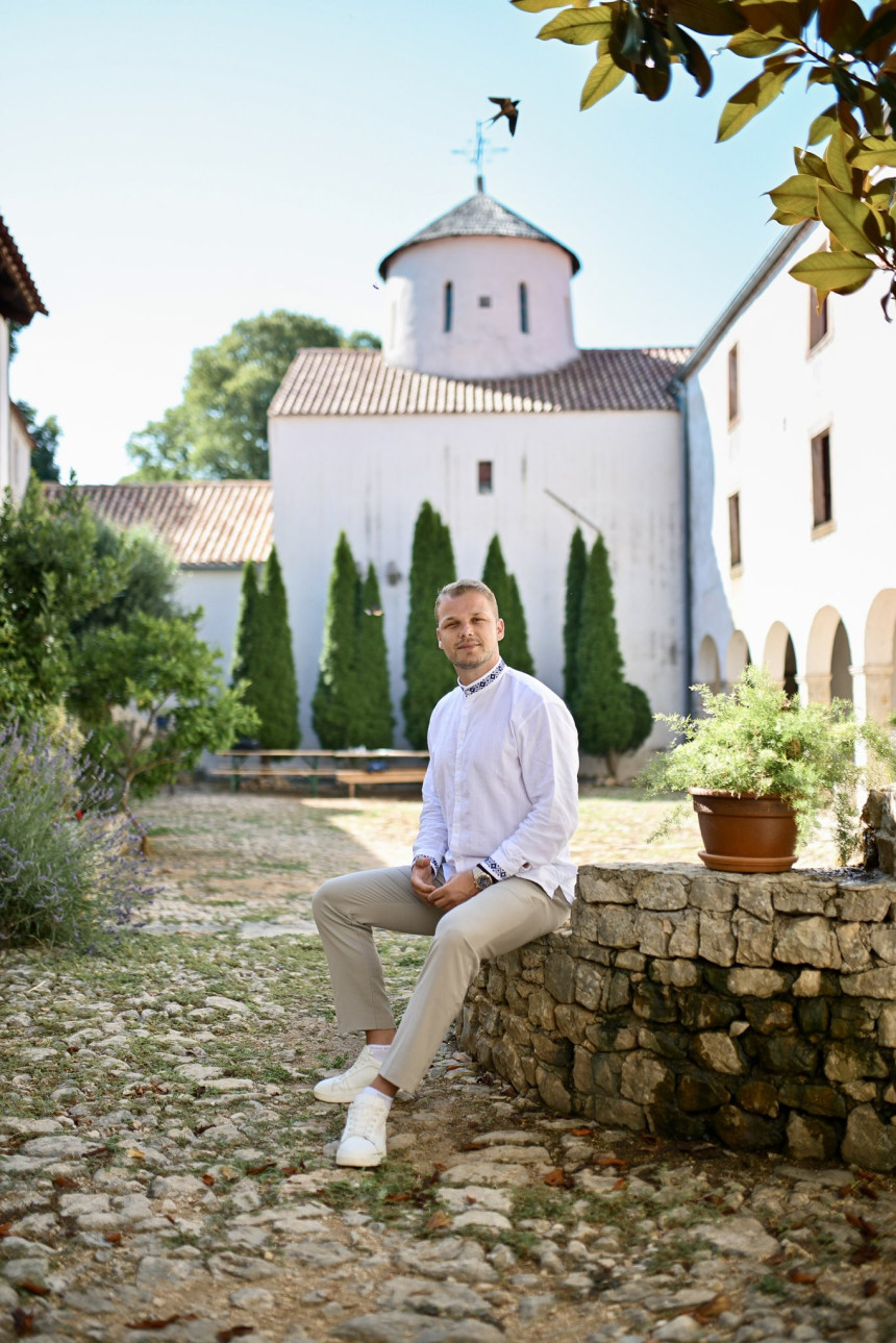 Stanivuković pomaže obnovu manastira Krupa