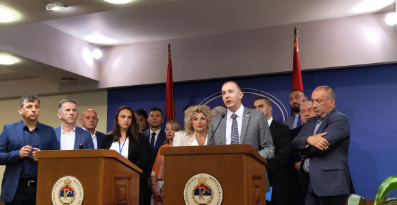 Otkazivanje posebne sjednice klasična zaštita kriminala!