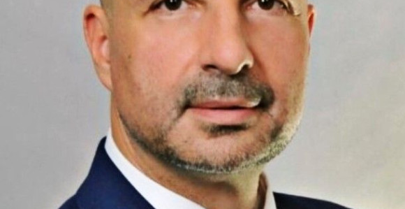 Ispod automobila tužioca pronađen uređaj za praćenje