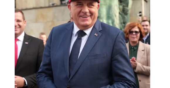 Dodik nastavio u svom stilu prema Trampu: Priiimi meee!