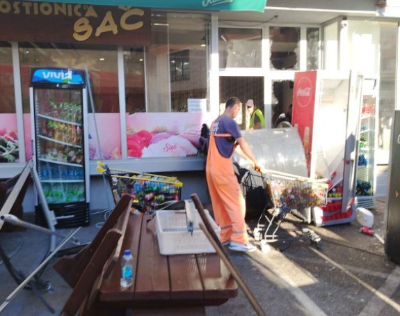 Zvornik: Bacio bombu na kafić, oštećena dva automobila