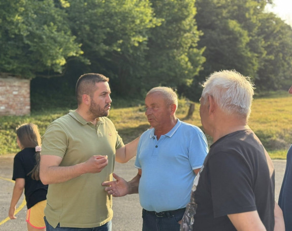 Бројни пројекти на чекању због појединаца из већине