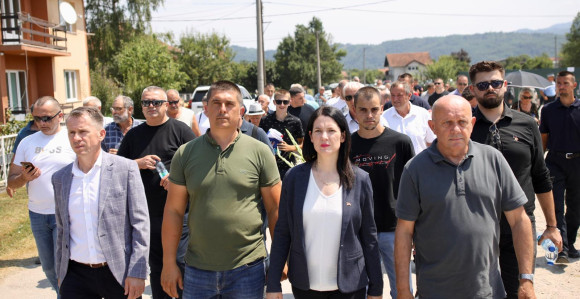 Trivić: Nevine žrtve su ugrađene u temelj Srpske