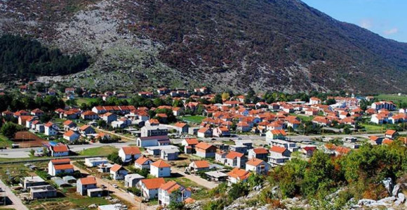 Loš odnos Vlade Srpske prema siromašnim opštinama - pomoć nije veća ni za marku