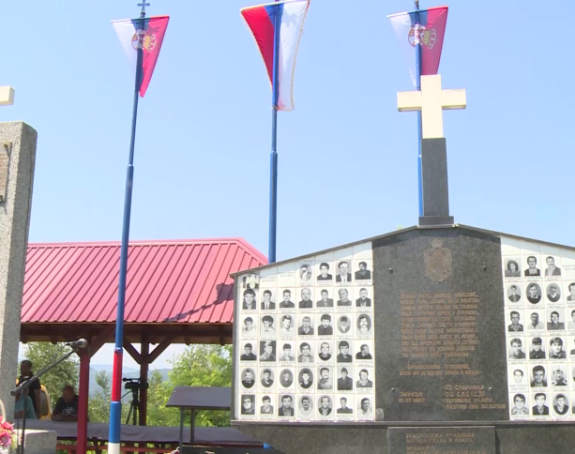 U Zalazju kod Srebrenice parastos za 69 srpskih civila i vojnika ubijenih 1992