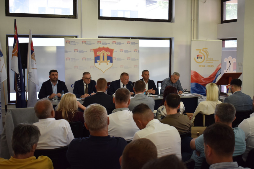 SDS danas raspravlja o stanju u stranci i povjerenju rukovodstvu