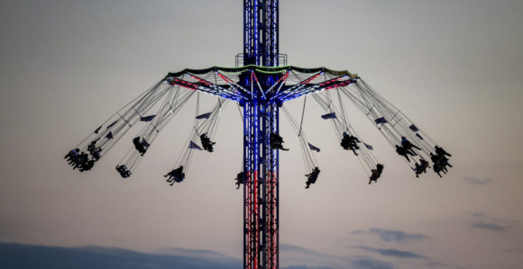 Na tehno žurci na otvorenom u Berlinu, ima povrijeđenih
