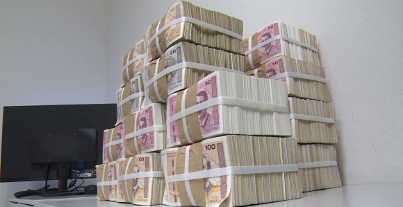 Kase pune: Od poreza u BiH za šest mjeseci sakupljeno više od 12 milijardi KM