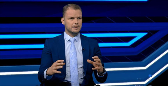 Zakon po mjeri SNSD-a: Ko nije sa Dodikom, ostaje bez para?!