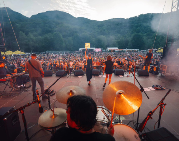 Na Tjentištu počeo 11. OK fest, evo ko sve nastupa