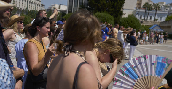 Grčka "gori": Temperatura do petka i preko 44°C