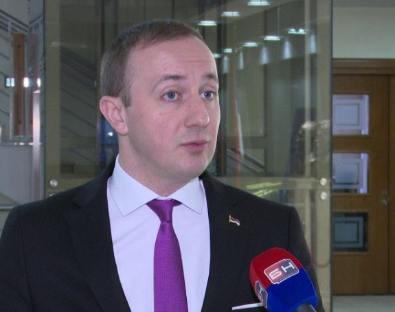 Šta je Bodiroga poručio ljudima u SDS-u i medijima bliskim režimu