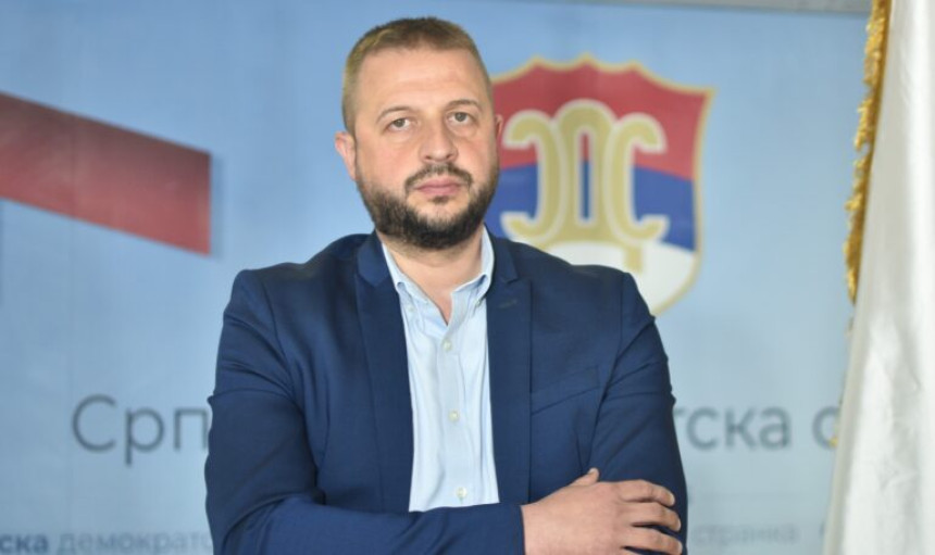 Ne očekujem da će Milan Miličević povući ostavku