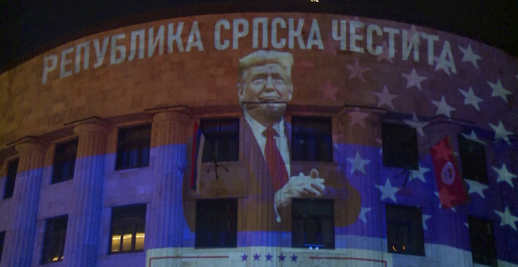 Додикови покушаји додворавања Трампу пролазе без успјеха