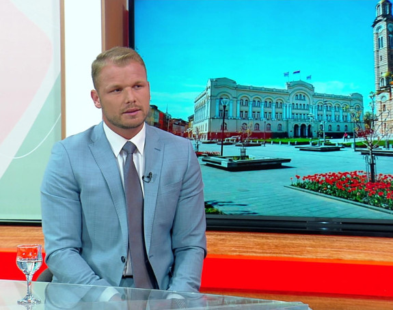 Tajni odlazak Dodika, Stevandića i Viškovića u Sud BiH je nacionalno poniženje i prevara srpskog naroda