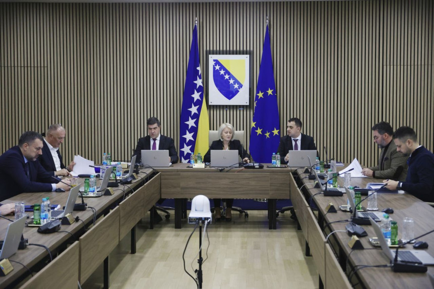 Ministar finansija BiH neće ispoštovati Šmitove odluke