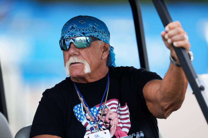 Odlazak još jedne legende: Preminuo Hulk Hogan