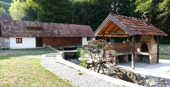 Obnavljaju se vodenice potočare u selima oko Rogatice