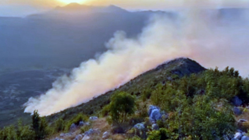 Požari na području Gacka, Berkovića, Bileće i Trebinja