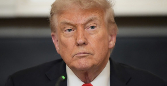 Трамп вјерује да ће одржати састанак Путина и Зеленског