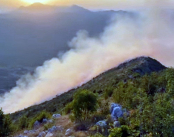 Požari na području Gacka, Berkovića, Bileće i Trebinja
