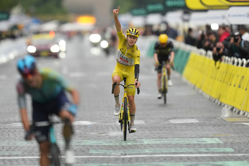 Словенац Тадеј Погачар четврти пут освојио Тур д`франс