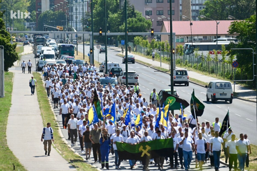Zenički rudari jasni: Na poslu tek kad prime junsku platu