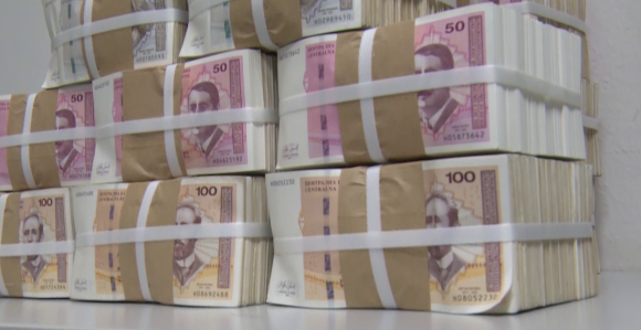 Penzioni sistem pred pucanjem: Sve manje radnika, sve više penzionera