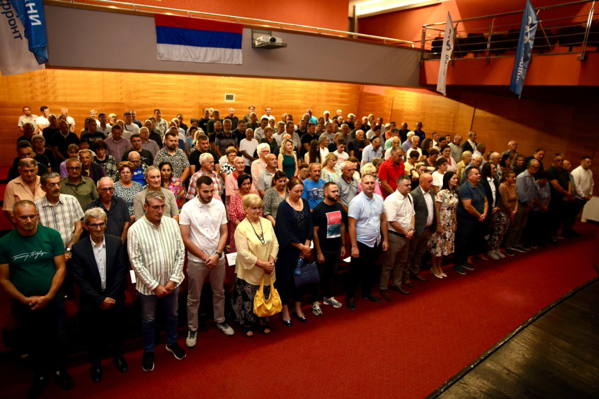 Novi članovi Narodnog fronta u Gradišci