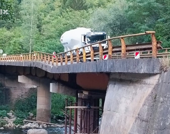Обећана санација једног моста на путу Рогатица-Устипрача