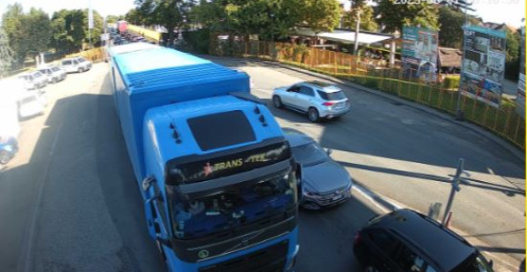 Појачан саобраћај на граничним прелазима на улазу у БиХ