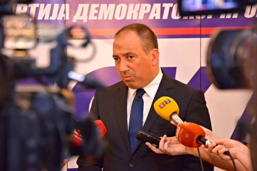 PDP da poništi odluku o bojkotu prijevremenih izbora