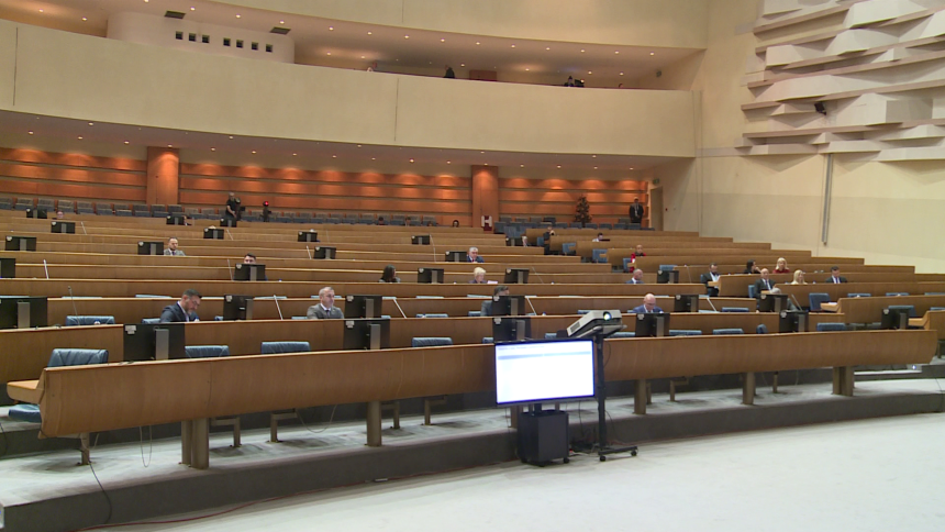 Политичари се у својим ресторанима хране по смијешним цијенама