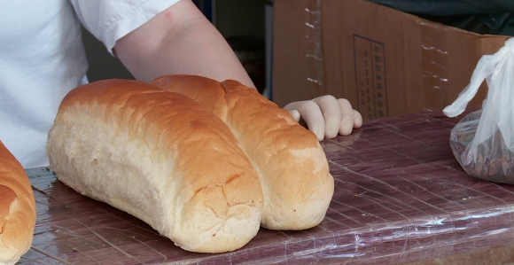 Смијешне цијене у ресторанима за политичаре, а народу...