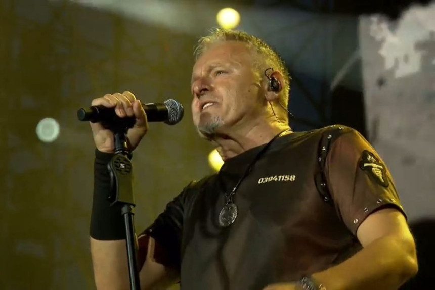 Ponovo uzvici "Za dom spremni" na koncertu Tompsona