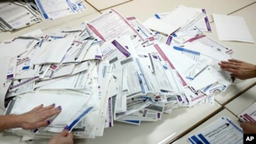 Presude za izbornu krađu u Doboju: Dokazano da su masovno glasali mrtvi i oni koji nisu izašli na izbore, optuženi oslobođeni