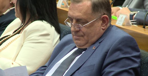 CIK prijavio prijetnje člana SNSD-a prije odluke o mandatu