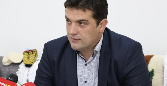 Je li Poplašena birao narod? Tada ste volju naroda prekrajali!