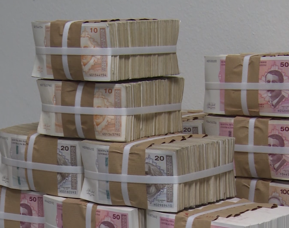 Na posebnom računu Republike Srpske od 1,5 MILIJARDI KM ostalo samo 1,5 MILIONA KM!