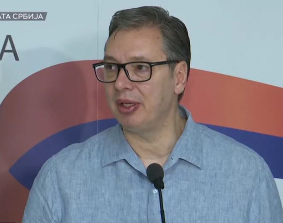 Vučić: Nekim čudom smo sačuvali mir, izbjegnuta je katastrofa