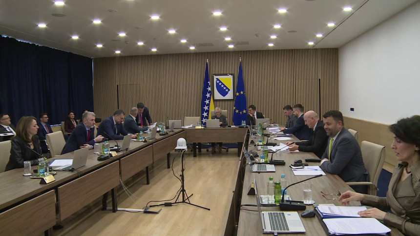 Reformske agende ni na vidiku, slijedi li još jedna kazna?